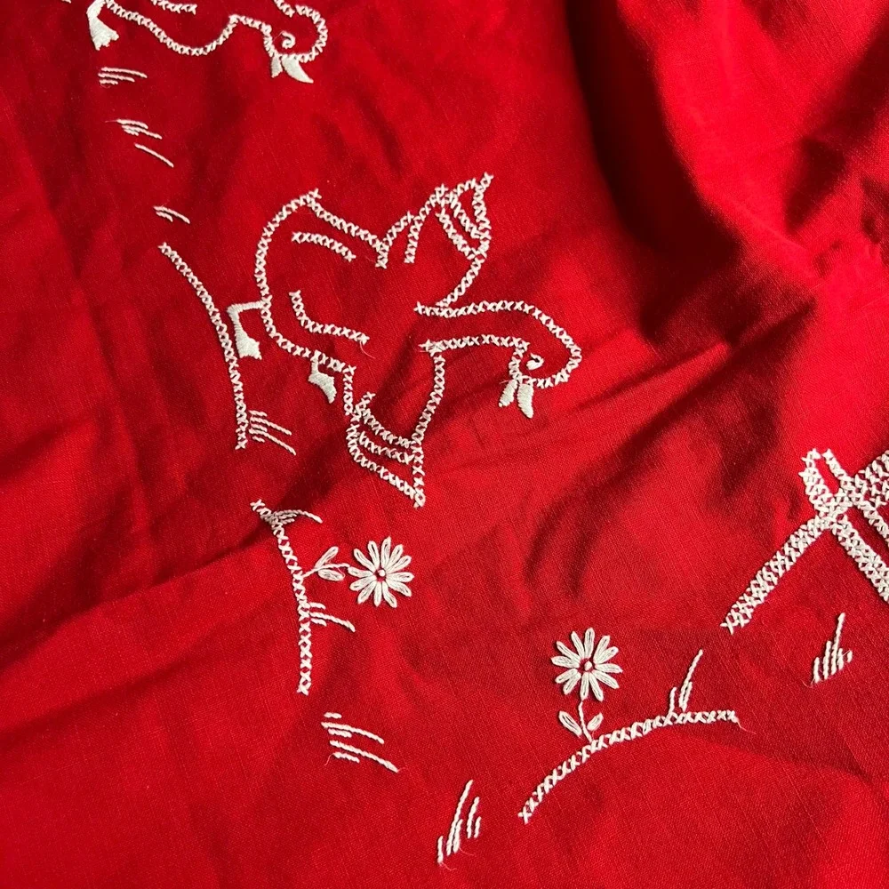 Vintage Red Sunbonnet Sue Embroidered Half Apron White Cross Stitch Ducks 1950s